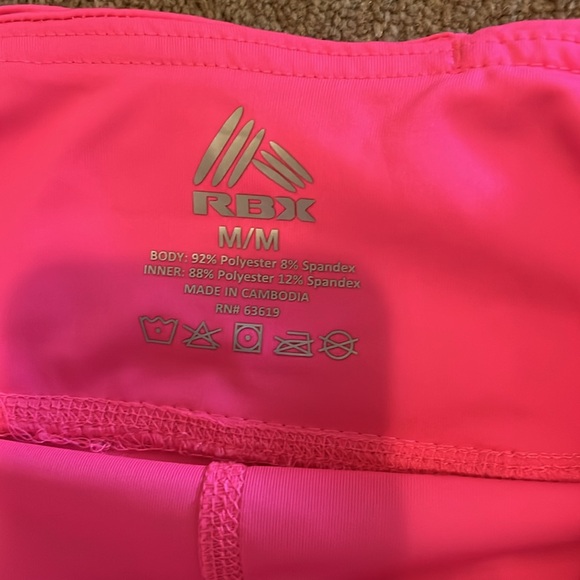 2 pairs of skorts size medium - Picture 2 of 5